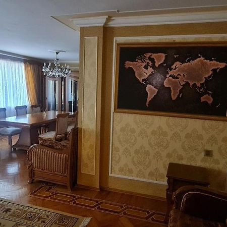 Gold Wall Apartment Baku Exterior photo