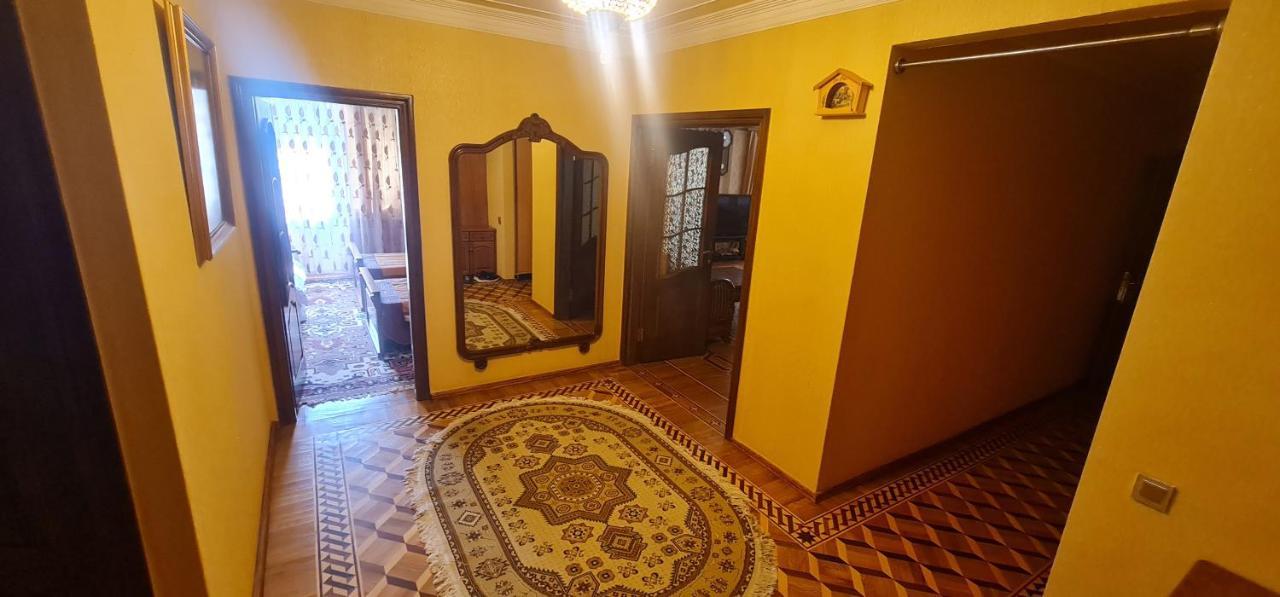 Gold Wall Apartment Baku Exterior photo